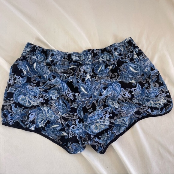 Garage Women’s Vintage Floral Print Shorts Blue/Black/White Stretchy Size L - Picture 1 of 10
